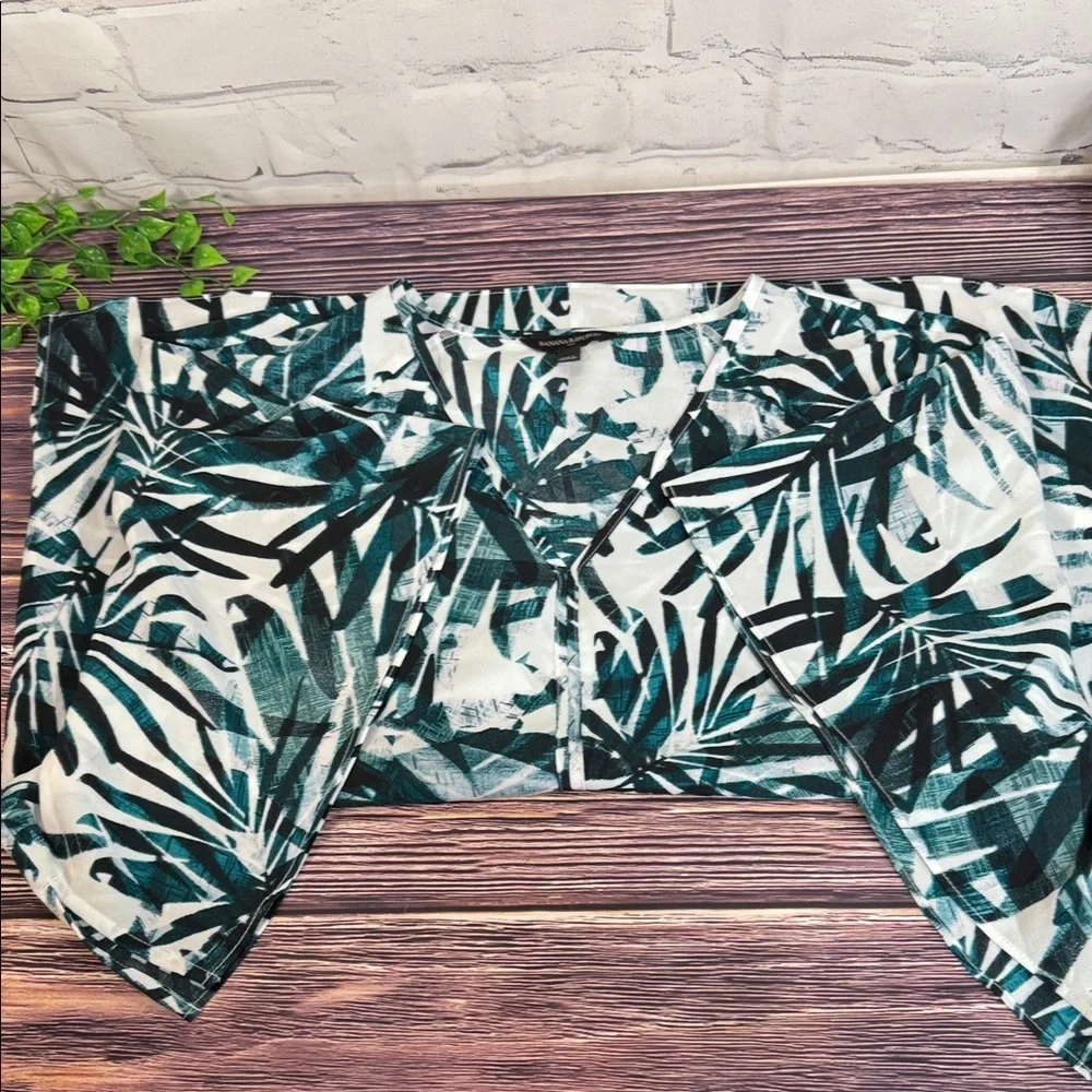 Banana Republic Tropical Palm Leaf Print Kimono Top Wide‎ Slit Sleeve Blouse
